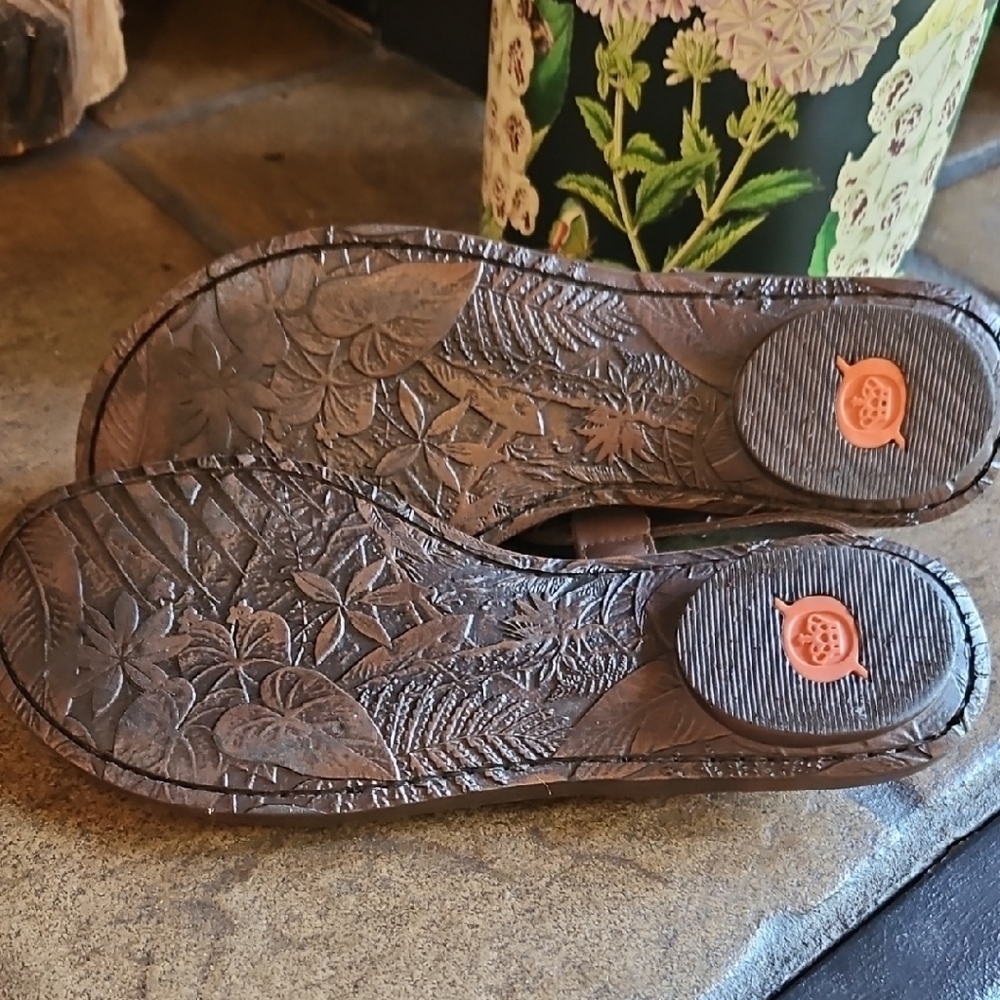 Born Dark Brown Leather Sandals - Picture 4 of 5